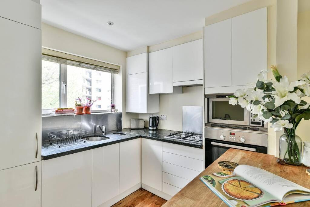 Appartamento Ladbroke Grove - 2 Bed Near Portobello & Golborne Road *
